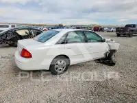 2001 Toyota AVALON фото