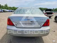 2001 Toyota AVALON фото