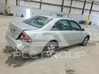 2001 Toyota AVALON photo