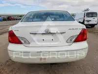 2001 Toyota AVALON фото