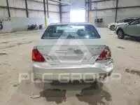 2001 Toyota AVALON photo