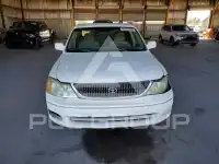 2001 Toyota AVALON фото