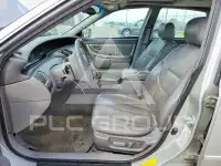 2001 Toyota AVALON photo