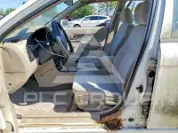 2001 KIA Sephia photo