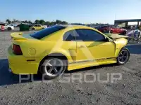 2001 Ford MUSTANG photo