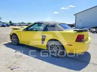 2001 Ford MUSTANG photo