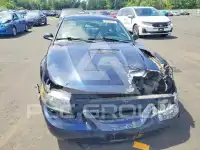 2001 Ford MUSTANG photo