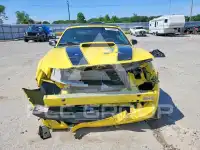 2001 Ford MUSTANG photo