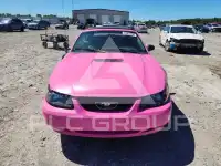2001 Ford MUSTANG photo