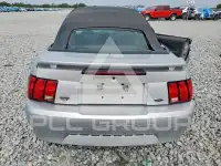 2001 Ford MUSTANG photo
