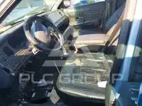2001 Ford CROWN фото