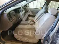2001 Ford CROWN фото