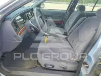 2001 Ford CROWN фото