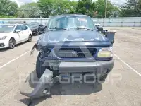 2001 Ford EXPLORER photo