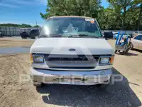 2001 Ford ECONOLINE photo
