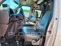2001 Ford ECONOLINE photo