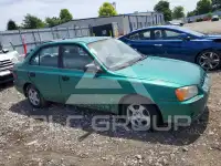 2001 Hyundai Accent photo