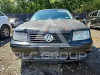 2001 Volkswagen Jetta photo