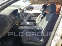 2001 Volkswagen GOLF photo