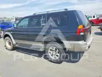 2002 Mitsubishi MONTERO photo