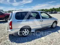 2002 Nissan QUEST photo