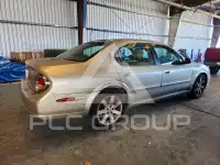2002 Nissan MAXIMA photo