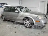 2002 Nissan MAXIMA photo