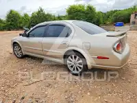 2002 Nissan MAXIMA photo