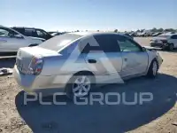 2002 Nissan ALTIMA photo
