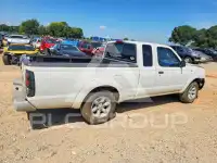 2002 Nissan FRONTIER фото