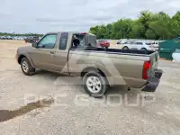 2002 Nissan FRONTIER photo