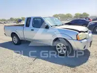 2002 Nissan FRONTIER фото