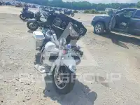 2002 Harley-Davidson FL photo
