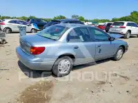 2002 Saturn S series photo