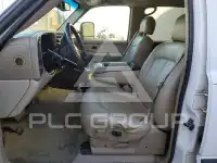 2002 Chevrolet Suburan photo