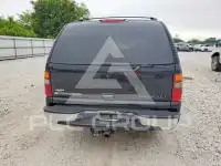 2002 Chevrolet Suburan фото