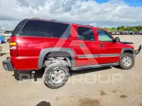 2002 Chevrolet Suburan фото