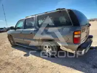 2002 Chevrolet Suburan photo