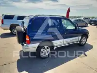 2002 Chevrolet TRACKER фото
