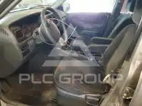 2002 Chevrolet TRACKER photo