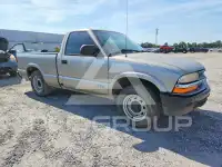 2002 Chevrolet S10 фото