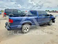 2002 Chevrolet S10 фото
