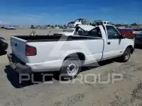 2002 Chevrolet S10 фото