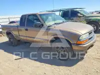 2002 Chevrolet S10 фото