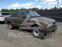 2002 Chevrolet S10 photo