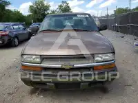 2002 Chevrolet S10 photo