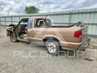 2002 Chevrolet S10 фото