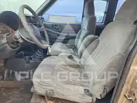 2002 Chevrolet S10 photo