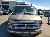 2002 Chevrolet Express photo