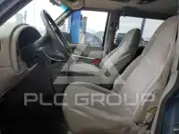2002 Chevrolet ASTRO photo